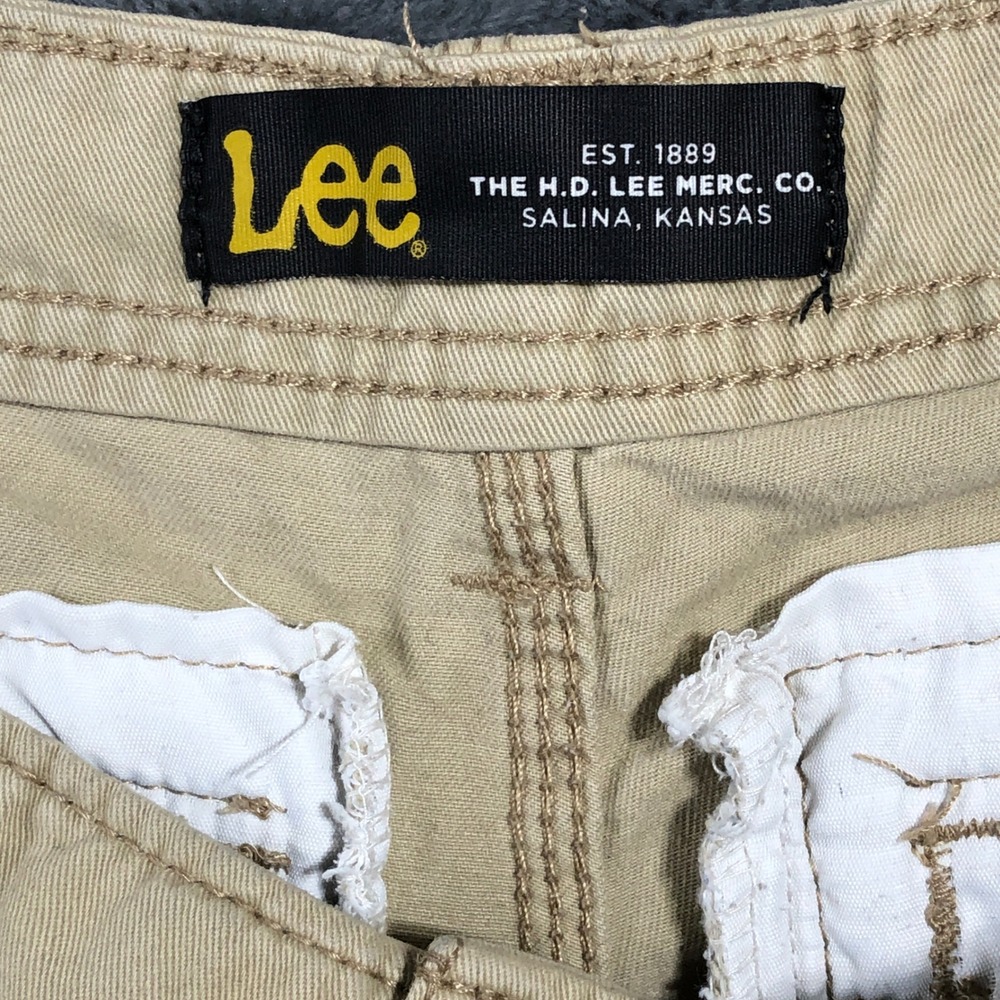Lee Cargo Shorts Mens 34 Khaki Tan Cotton‎ Twill Multi Pocket Casual Utility - Picture 2 of 8